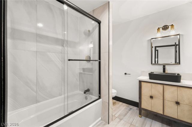 2840 Duneville Street, Las Vegas, NV 89146