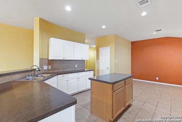 9179 EVERTON, San Antonio, TX 78245