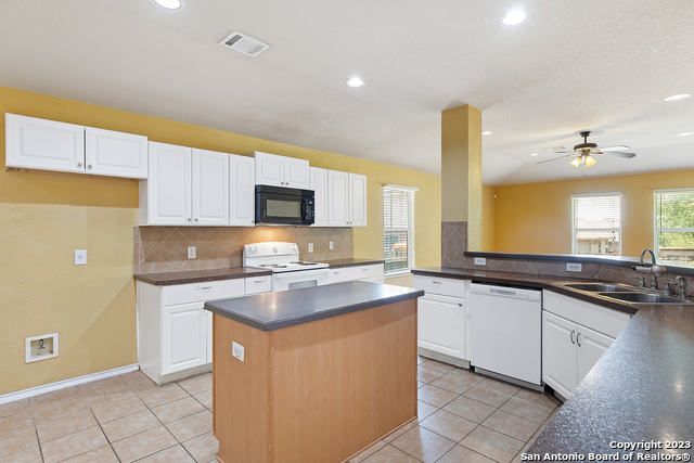 9179 EVERTON, San Antonio, TX 78245