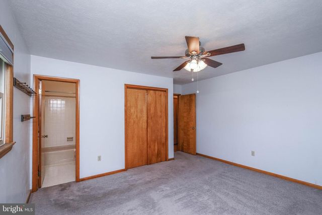 731 E STONEWALL DR, Front Royal, VA 22630