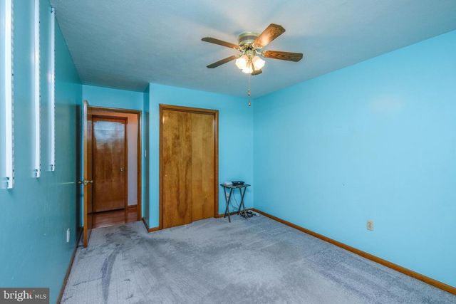 731 E STONEWALL DR, Front Royal, VA 22630