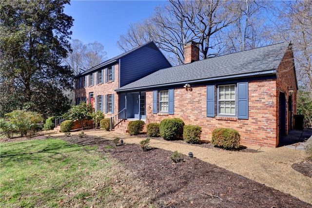 102 Holloway DR, Williamsburg, VA 23185