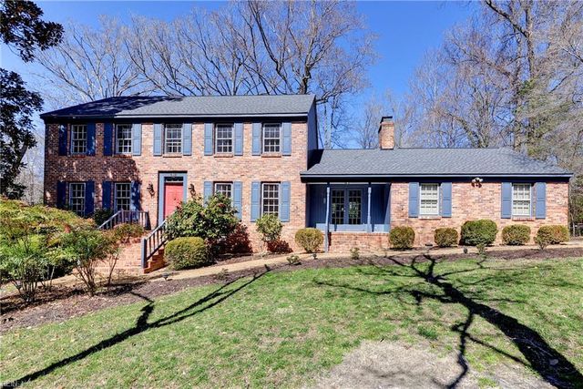 102 Holloway DR, Williamsburg, VA 23185