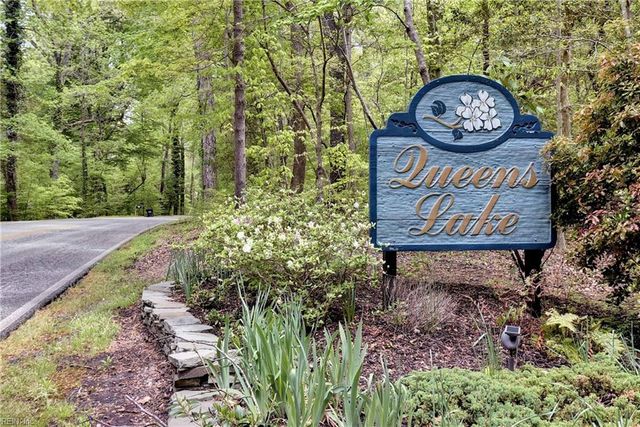 102 Holloway DR, Williamsburg, VA 23185