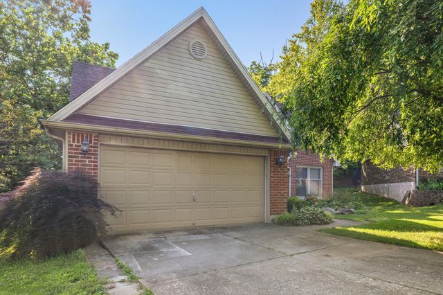 1300 Kennecott Way, Lexington, KY 40514