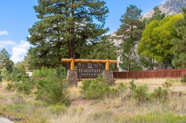 6315 N SAINT NICHOLAS Circle 50, Flagstaff, AZ 86004