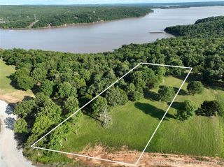33 Patriot Pointe, Eufaula, OK 74432