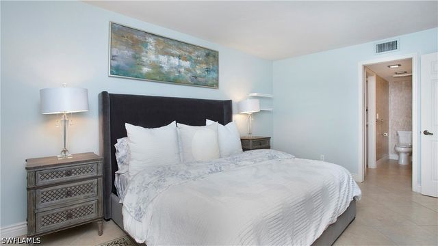 1545 Oyster Catcher PT A, Naples, FL 34105