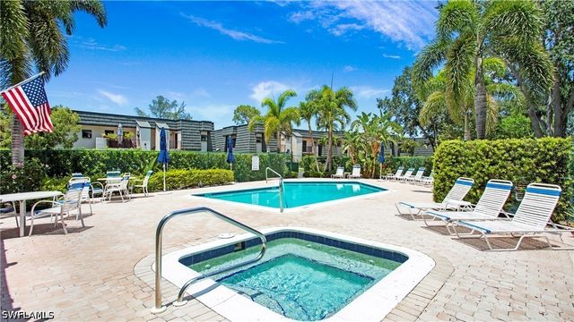 1545 Oyster Catcher PT A, Naples, FL 34105