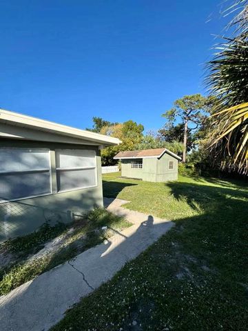 27 GARNET AVENUE, Titusville, FL 32796