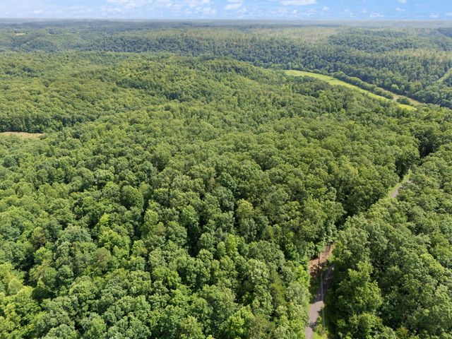 2401 Bell Point Road, Beattyville, KY 41311