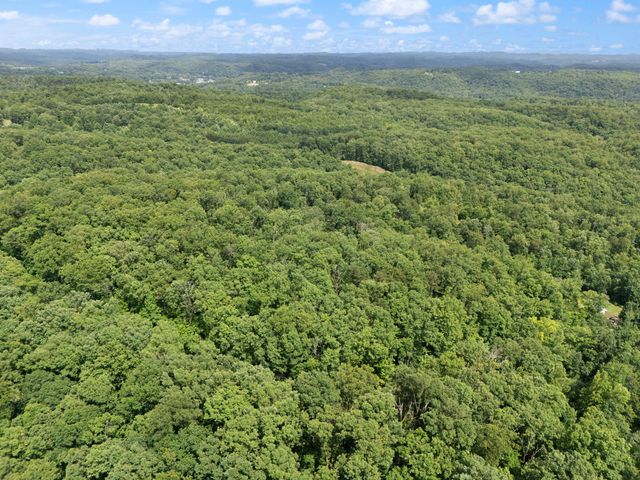 2401 Bell Point Road, Beattyville, KY 41311