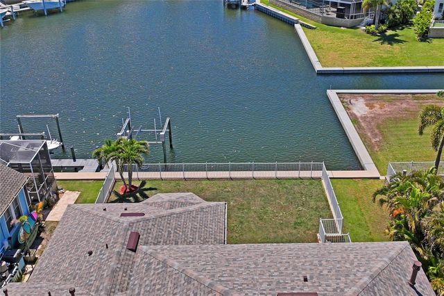 5714 SEA TROUT PLACE, Apollo Beach, FL 33572