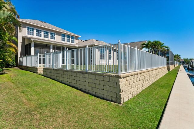 5714 SEA TROUT PLACE, Apollo Beach, FL 33572