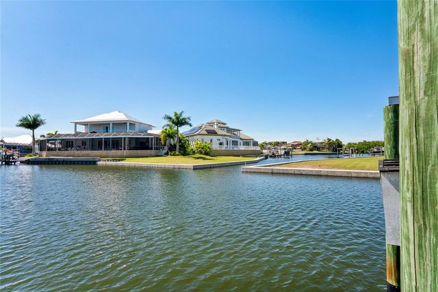 5714 SEA TROUT PLACE, Apollo Beach, FL 33572