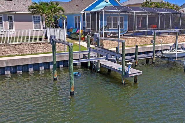 5714 SEA TROUT PLACE, Apollo Beach, FL 33572
