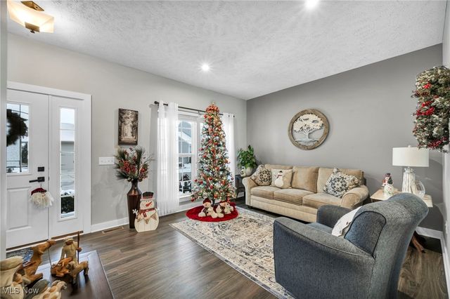 38777 Country Club Drive, Avon, OH 44011