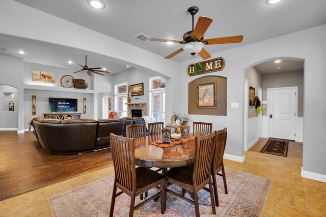 116 Spring Creek Drive, Waxahachie, TX 75165