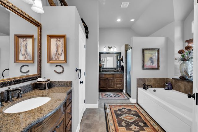 116 Spring Creek Drive, Waxahachie, TX 75165