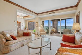 1201 Yale Place 2004, Minneapolis, MN 55403