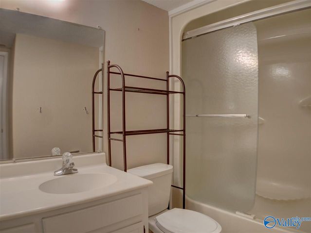 2503 Wynterhall Road, Huntsville, AL 35803