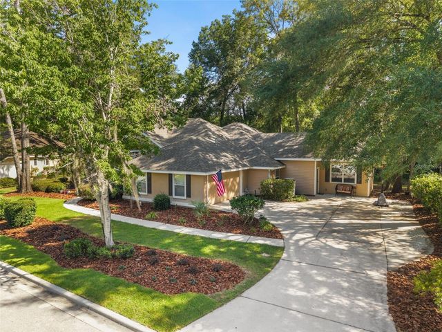 9710 SW 33RD LANE, Gainesville, FL 32608