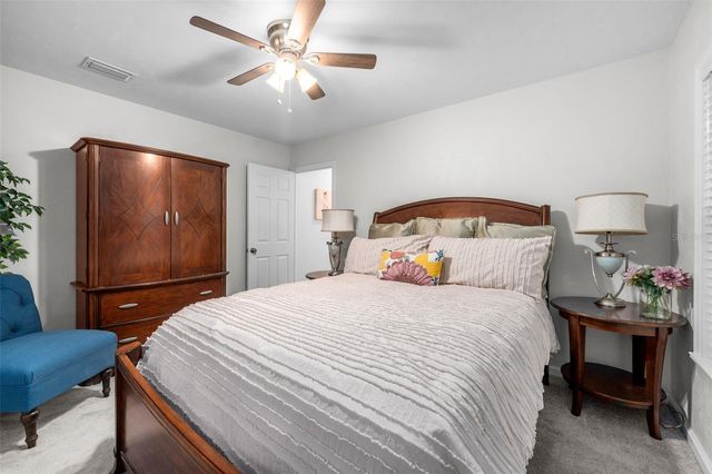 9710 SW 33RD LANE, Gainesville, FL 32608