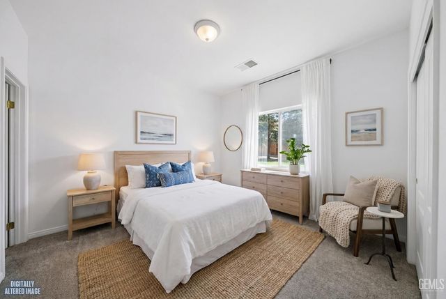 11903 Sandy River Court, Bakersfield, CA 93311