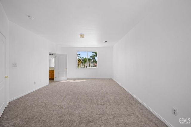 11903 Sandy River Court, Bakersfield, CA 93311