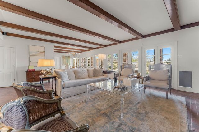 3100 Fairway Dr, Baton Rouge, LA 70809