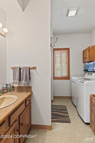 64460 Oil Well Road, Ninilchik, AK 99639