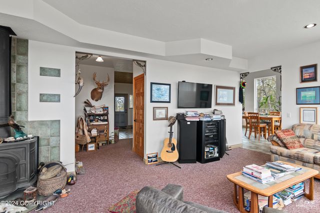 64460 Oil Well Road, Ninilchik, AK 99639