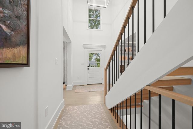 5605 OVERLEA RD, Bethesda, MD 20816