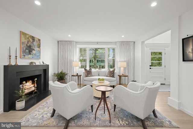 5605 OVERLEA RD, Bethesda, MD 20816