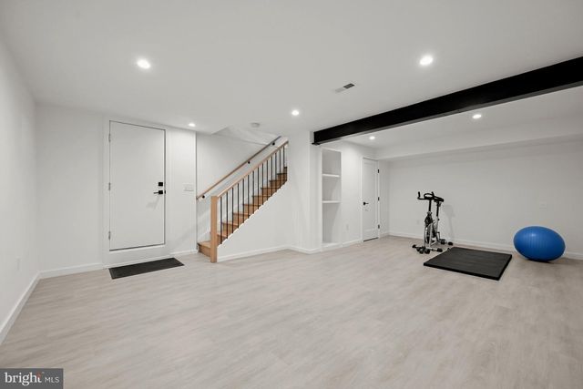 5605 OVERLEA RD, Bethesda, MD 20816