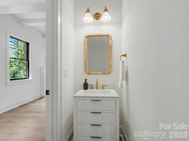 5963 Gate Post Road, Charlotte, NC 28211