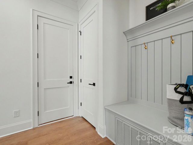 5963 Gate Post Road, Charlotte, NC 28211
