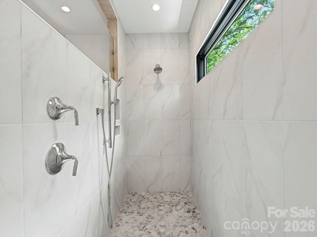 5963 Gate Post Road, Charlotte, NC 28211