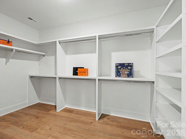 5963 Gate Post Road, Charlotte, NC 28211