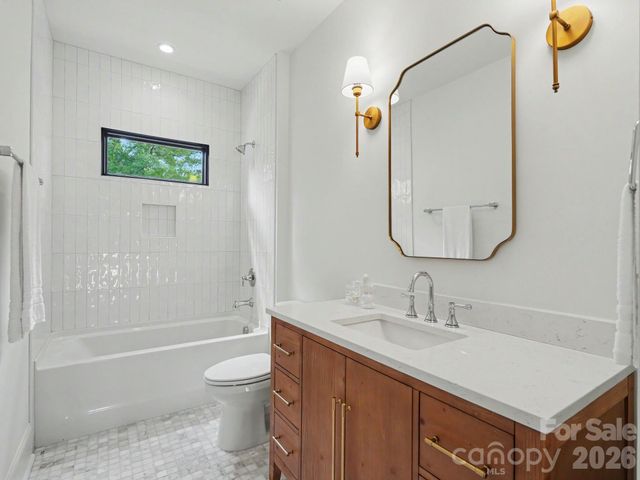5963 Gate Post Road, Charlotte, NC 28211
