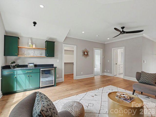 5963 Gate Post Road, Charlotte, NC 28211