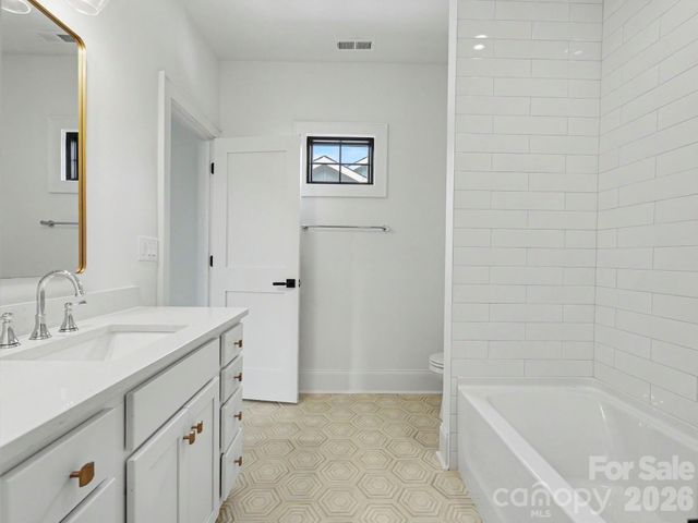 5963 Gate Post Road, Charlotte, NC 28211