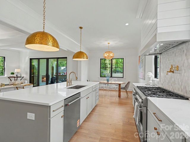 5963 Gate Post Road, Charlotte, NC 28211