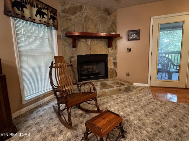 530 Parton Drive, Gatlinburg, TN 37738