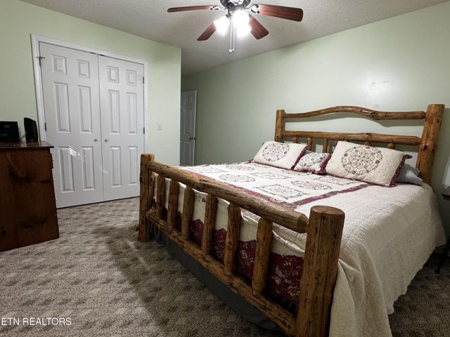 530 Parton Drive, Gatlinburg, TN 37738