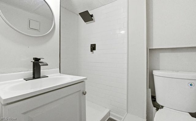 1150 W 10th Street, Lorain, OH 44052