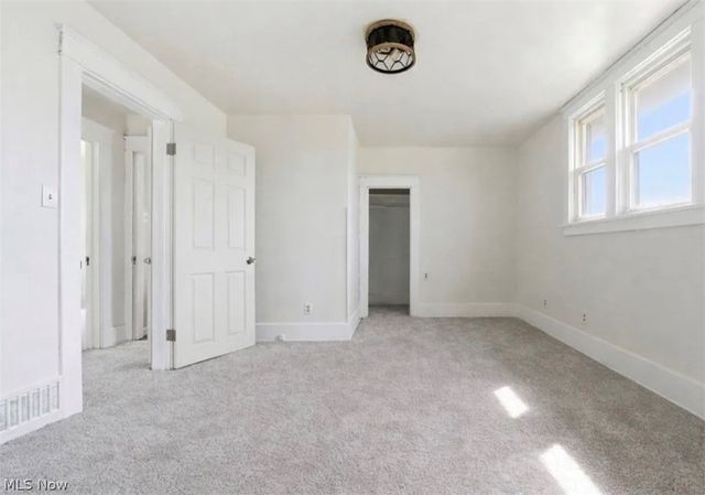 1150 W 10th Street, Lorain, OH 44052