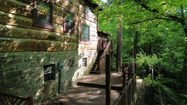 2634 Distillery Rd, Greenbrier, TN 37073