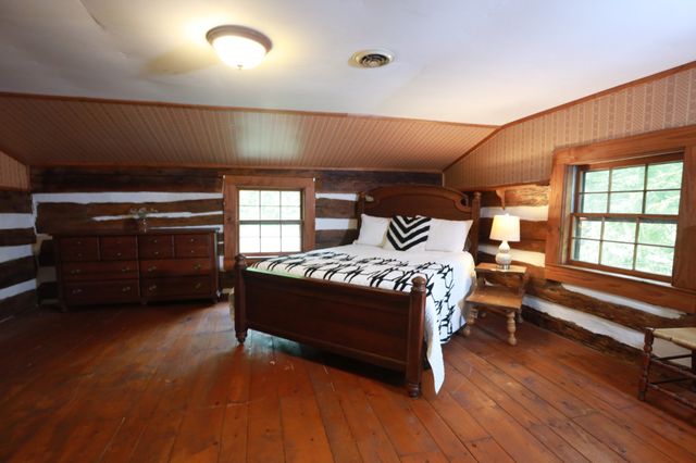2634 Distillery Rd, Greenbrier, TN 37073