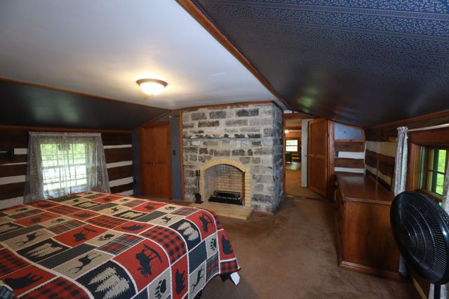 2634 Distillery Rd, Greenbrier, TN 37073